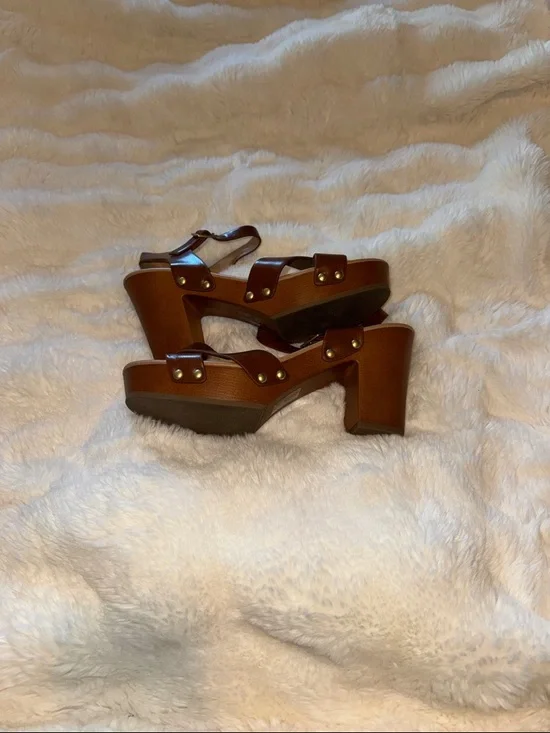Soda Brown Block Platform Heel - Picture 6 of 6
